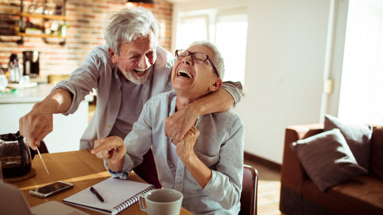 Folks in Pleased Lengthy-Time period Relationships Share Their Keys to Success